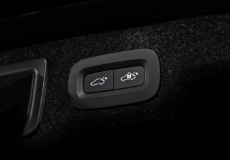 Подержанный автомобиль Volvo S90 2021 года (26 фото)