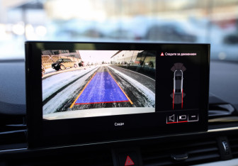 Подержанный автомобиль Audi A4 Sedan 2020 года (19 фото)