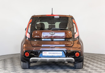 Подержанный автомобиль Kia Soul 2017 года (6 фото)