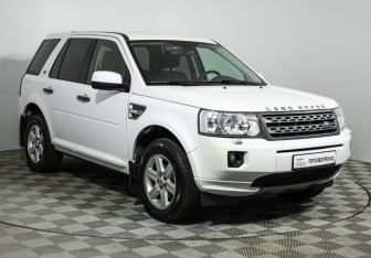 Подержанный автомобиль Land Rover Freelander 2011 года (3 фото)