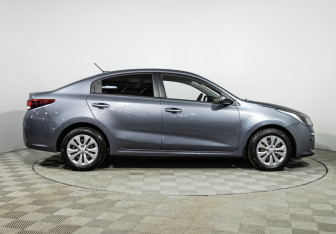 Подержанный автомобиль Kia Rio Sedan 2019 года (4 фото)