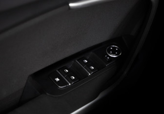 Подержанный автомобиль Kia Ceed Wagon 2019 года (19 фото)