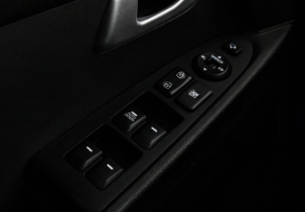 Подержанный автомобиль Kia Sportage 2015 года (16 фото)