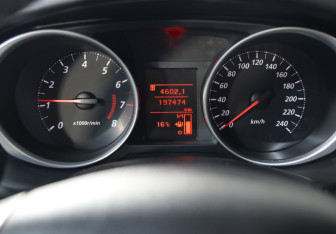 Подержанный автомобиль Mitsubishi ASX 2012 года (12 фото)