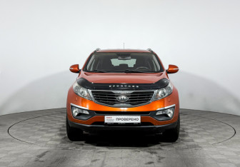 Подержанный автомобиль Kia Sportage 2011 года (2 фото)