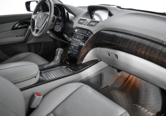 Подержанный автомобиль Acura MDX 2011 года (15 фото)