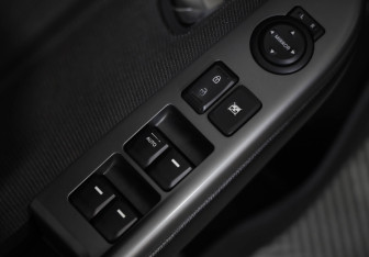 Подержанный автомобиль Kia Rio Hatchback 2017 года (21 фото)