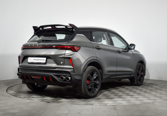 Подержанный автомобиль Geely Coolray 2023 года (5 фото)