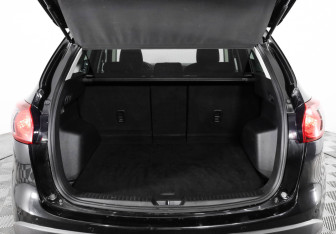 Подержанный автомобиль Mazda CX-5 2014 года (21 фото)