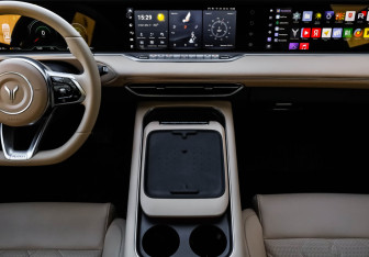 Подержанный автомобиль Voyah Free 2023 года (13 фото)