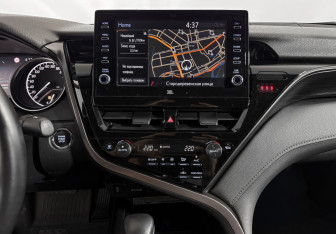 Подержанный автомобиль Toyota Camry Sedan 2022 года (17 фото)