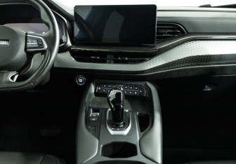 Подержанный автомобиль Haval F7x 2023 года (14 фото)