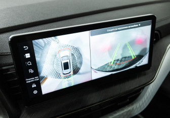 Подержанный автомобиль Haval F7 2023 года (17 фото)