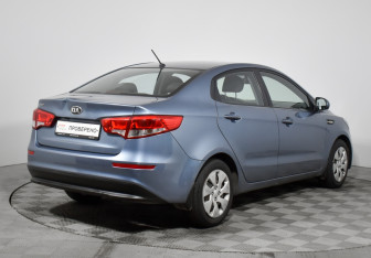 Подержанный автомобиль Kia Rio Sedan 2015 года (5 фото)