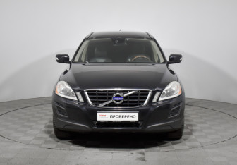 Подержанный автомобиль Volvo XC60 2012 года (2 фото)