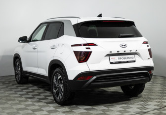 Подержанный автомобиль Hyundai Creta 2021 года (7 фото)