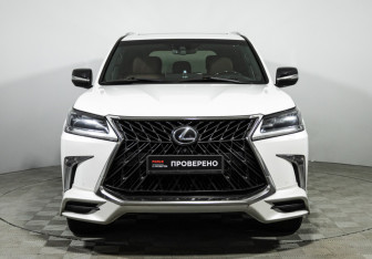Подержанный автомобиль Lexus LX 2020 года (2 фото)