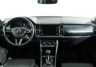 Подержанный автомобиль Skoda Kodiaq 2020 года (13 фото)