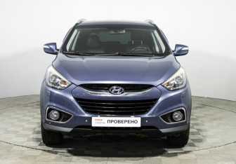Подержанный автомобиль Hyundai ix35 2014 года (2 фото)