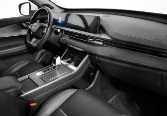 Подержанный автомобиль Chery Tiggo 7 Pro Max 2023 года (14 фото)