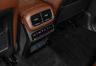 Новый Mercedes-Benz GLE 2025 (23 фото)