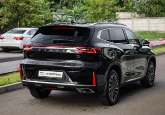 Подержанный автомобиль Exeed TXL 2023 года (6 фото)
