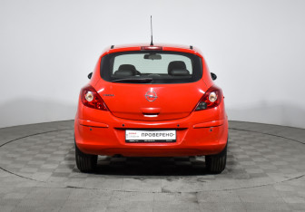 Подержанный автомобиль Opel Corsa 2009 года (6 фото)