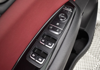 Подержанный автомобиль Kia Optima Sedan 2019 года (19 фото)