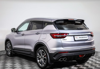 Подержанный автомобиль Geely Coolray 2020 года (7 фото)