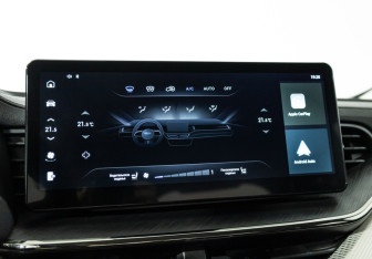 Подержанный автомобиль Haval F7 2024 года (17 фото)