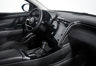 Подержанный автомобиль Hyundai Tucson 2021 года (13 фото)
