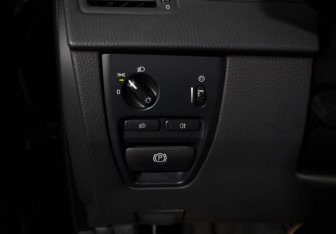 Подержанный автомобиль Volvo XC90 2012 года (16 фото)