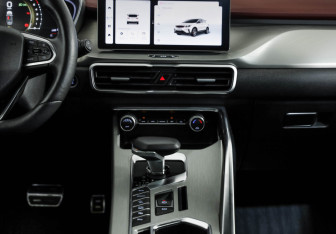 Подержанный автомобиль Belgee X50 2024 года (12 фото)