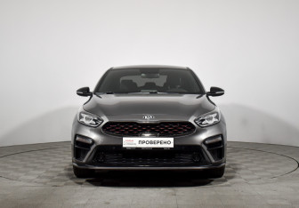 Подержанный автомобиль Kia Cerato Sedan 2021 года (2 фото)