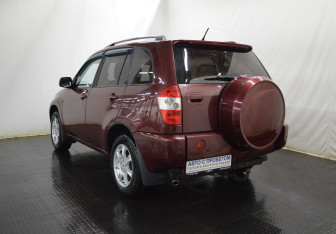 Подержанный автомобиль Chery Tiggo (T11) 2011 года (7 фото)