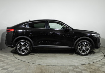 Подержанный автомобиль Haval F7x 2022 года (4 фото)