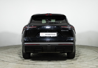 Подержанный автомобиль Jetour Dashing 2023 года (6 фото)