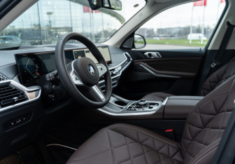 Новый BMW X5 2025 (13 фото)