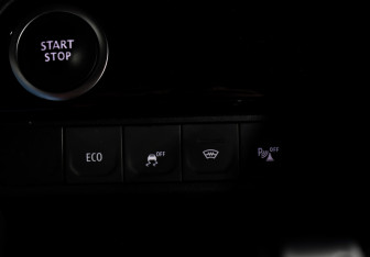 Подержанный автомобиль Renault Kaptur 2021 года (18 фото)