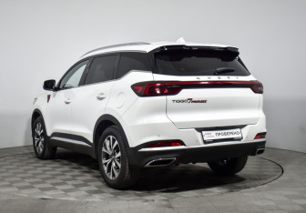 Подержанный автомобиль Chery Tiggo 7 Pro Max 2023 года (7 фото)