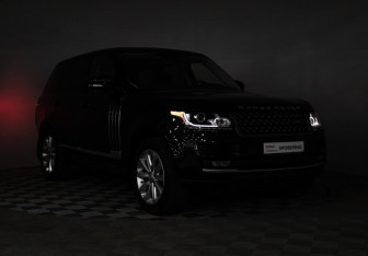 Подержанный автомобиль Land Rover Range Rover 2017 года (38 фото)