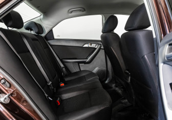 Подержанный автомобиль Kia Cerato Sedan 2009 года (13 фото)