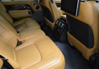 Подержанный автомобиль Land Rover Range Rover 2018 года (11 фото)