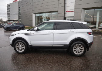 Подержанный автомобиль Land Rover Range Rover Evoque 2015 года (7 фото)