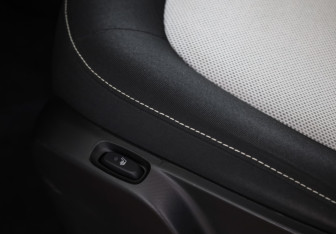 Подержанный автомобиль Smart Forfour 2016 года (20 фото)