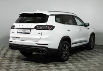 Подержанный автомобиль Chery Tiggo 8 Pro Max 2022 года (5 фото)
