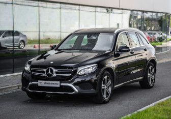 Подержанный автомобиль Mercedes-Benz GLC Coupe 2015 года (3 фото)