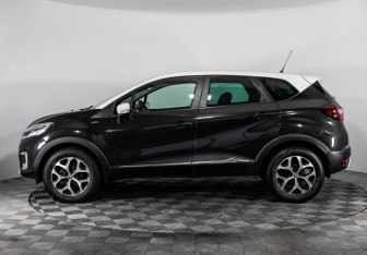 Подержанный автомобиль Renault Kaptur 2019 года (8 фото)