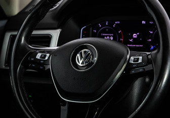 Подержанный автомобиль Volkswagen Teramont 2019 года (12 фото)