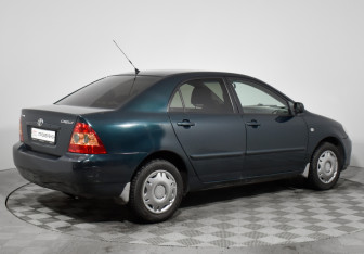 Подержанный автомобиль Toyota Corolla Sedan 2006 года (5 фото)